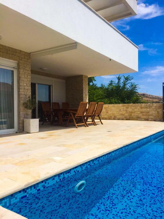 Villa Antea - Modern House With Pool Pag Town Εξωτερικό φωτογραφία